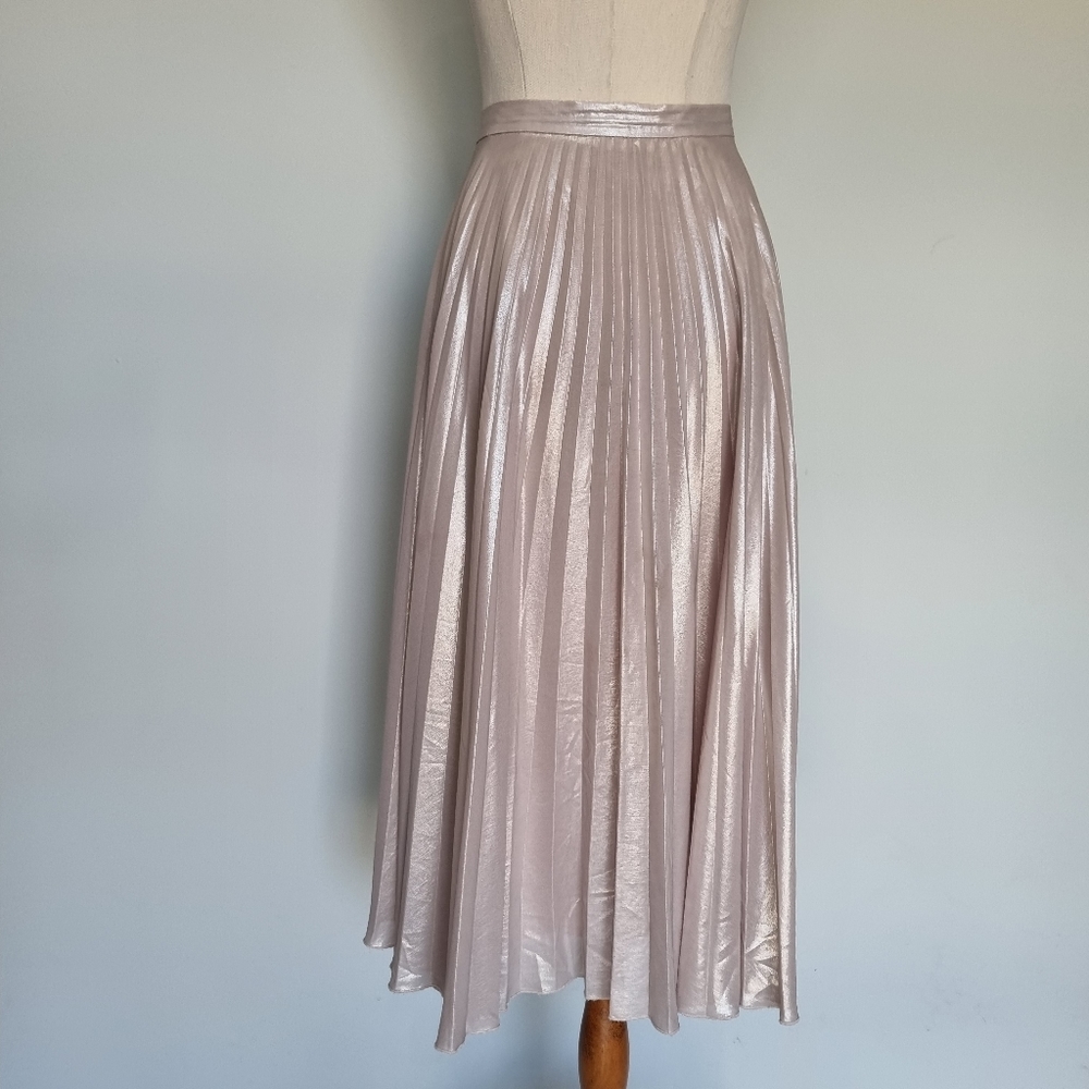 Forever New Metallic Beige Pleated Midi Skirt fits Size 14 - Picture 4 of 9